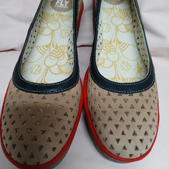 Fly London Yedi Perforated Platform Wedge Pumps - Picture 2 of 6